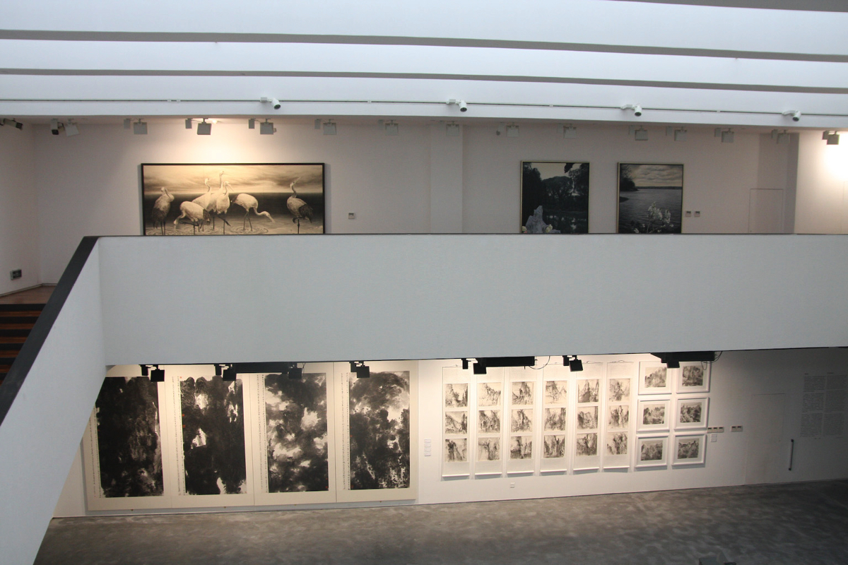 https://kanakokinutani.com/exhibition/image/chengdu_biennale4.jpg